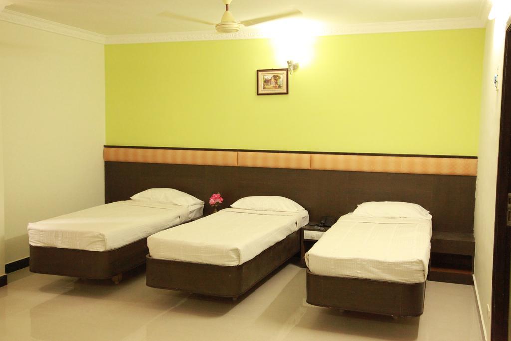 Jeyam Residency, Kumbakonam Hotel Luaran gambar