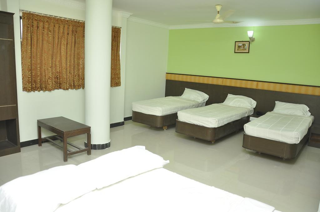 Jeyam Residency, Kumbakonam Hotel Luaran gambar