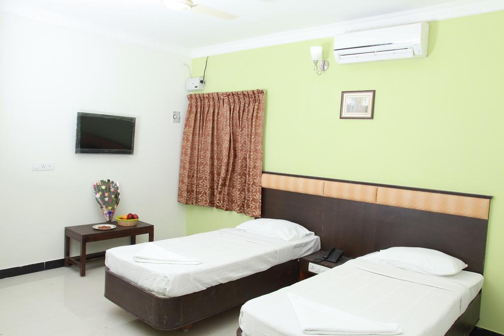 Jeyam Residency, Kumbakonam Hotel Luaran gambar