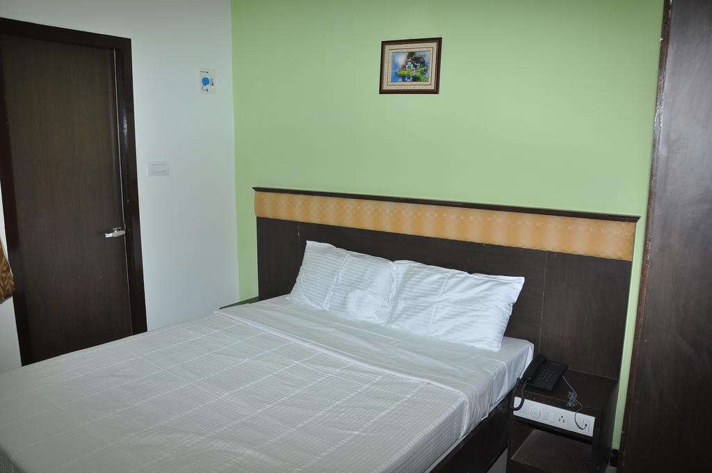 Jeyam Residency, Kumbakonam Hotel Luaran gambar
